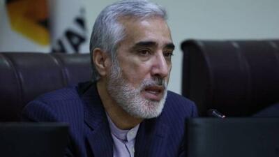  تجویزهای غیرمنطقی دارو تحت پوشش بیمه قرار نمی گیرند/انجمن های پزشکی همکاری کنند  