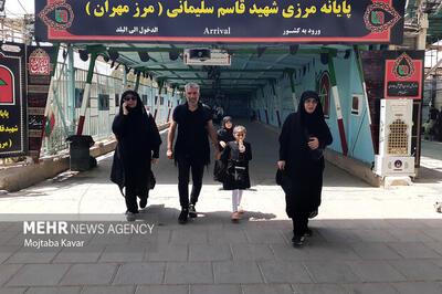 تأمین اتوبوس برای بازگشت زوار عرفه در مرز مهران