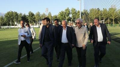  بازدید وزیر ورزش و جوانان از تمرینات تیم ملی امید