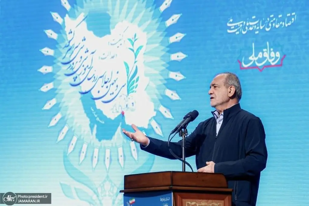  مدیرکل تولیدات رسانه ای دفتر رئیس جمهور: صادر نشدن ویزای تیم رسانه ای رئیس جمهور نشانه موفقیت جامعه ای رسانه ای کشور در شکستن روایت سازی آمریکایی - صهیونی است