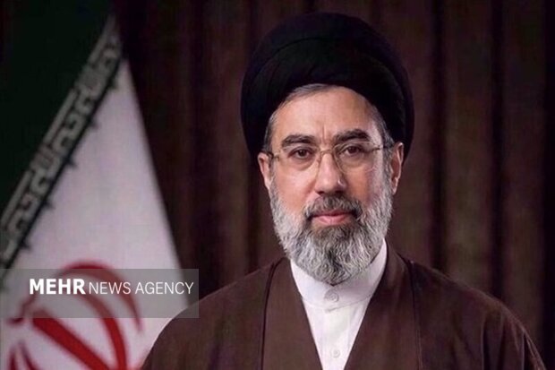رهبر انقلاب: مصوبات مجلس معطوف به امیدآفرینی و آینده‌سازی کشور باشد