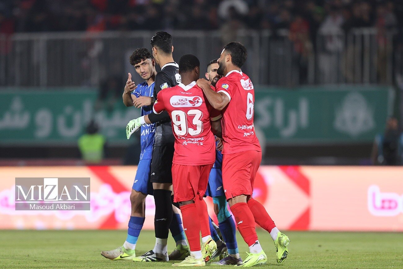 پرسپولیس در پی معجزه/ تلاش بی‌وقفه سرخ‌ها برای بازگشت به جاده آسیا