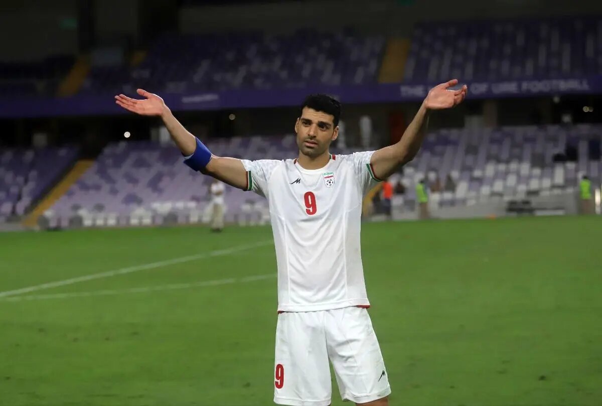 ویدیو: گل سوم ایران به گامبیا توسط مهدی طارمی