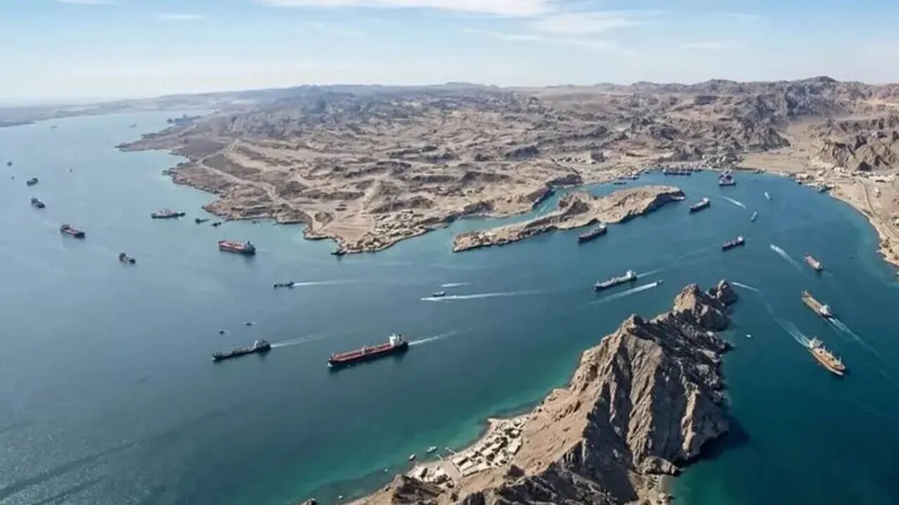 مدیریت تنگه هرمز توسط نیروهای مسلح ایران با اقتدار کامل اعمال می‌شود